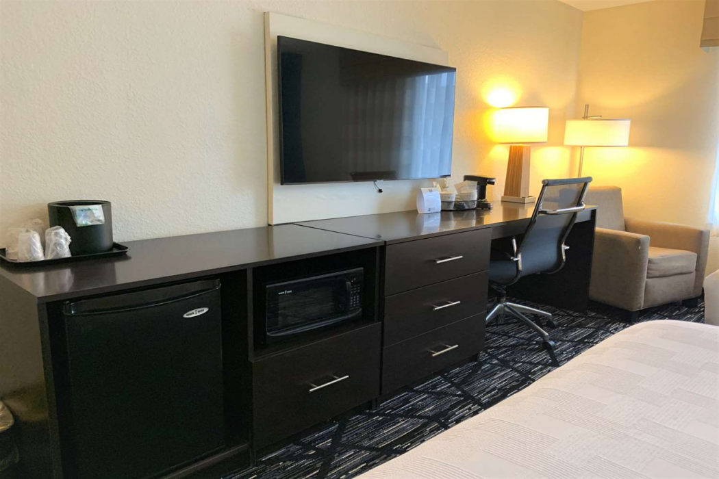 SureStay by Best Western Cambridge 10/27