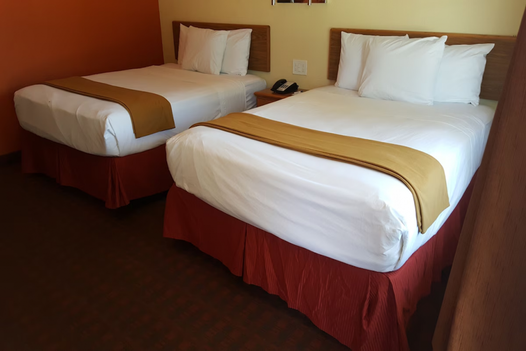 Travelodge by Wyndham Lubbock 2/32