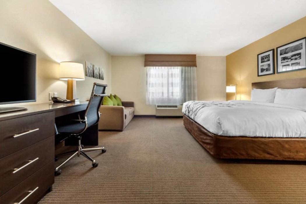 Sleep Inn & Suites Devils Lake, ND 21/42