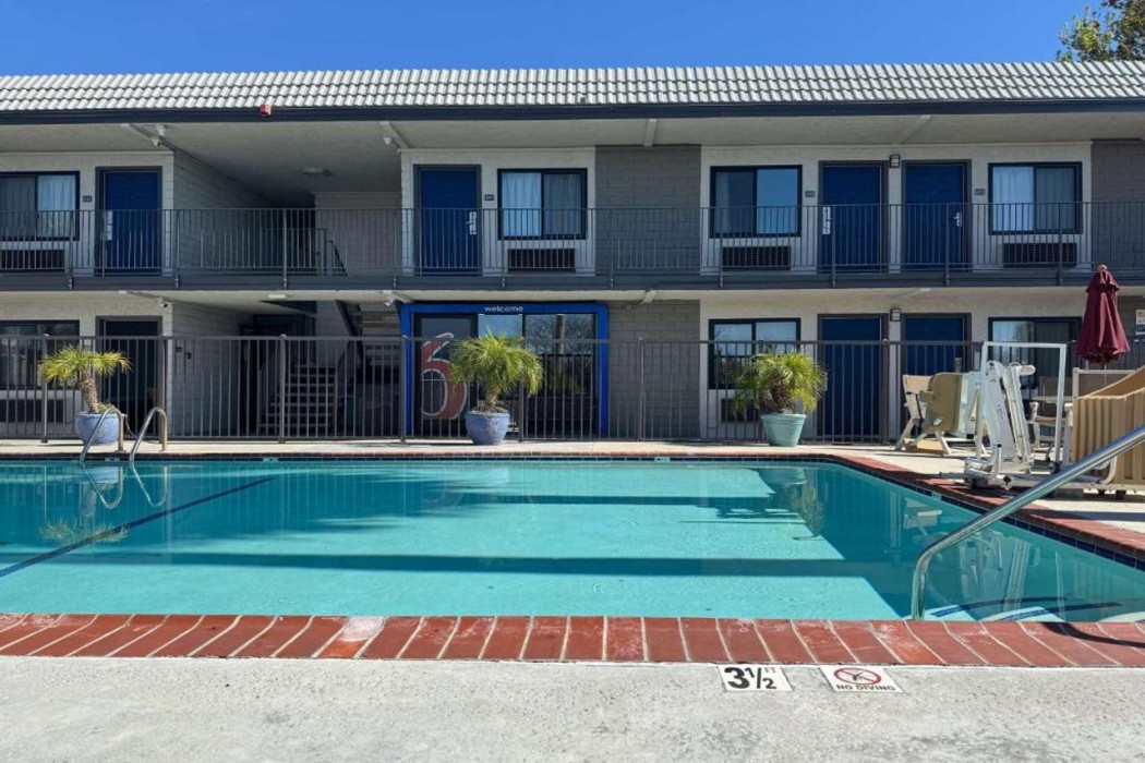 Motel6 Simi Valley, CA 32/50
