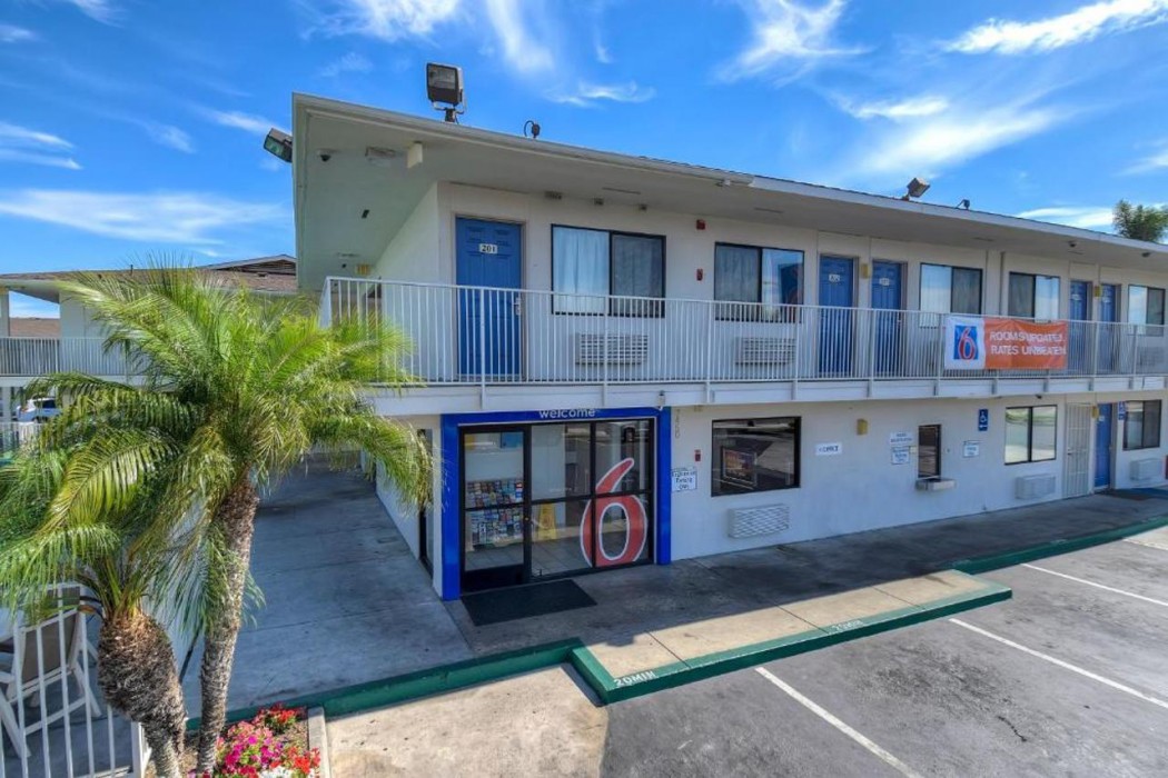 Motel6 Stanton, CA - Anaheim West in STANTON - CA