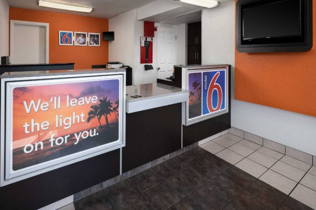 Motel6 Carpinteria, CA - Santa Barbara - North 10/59