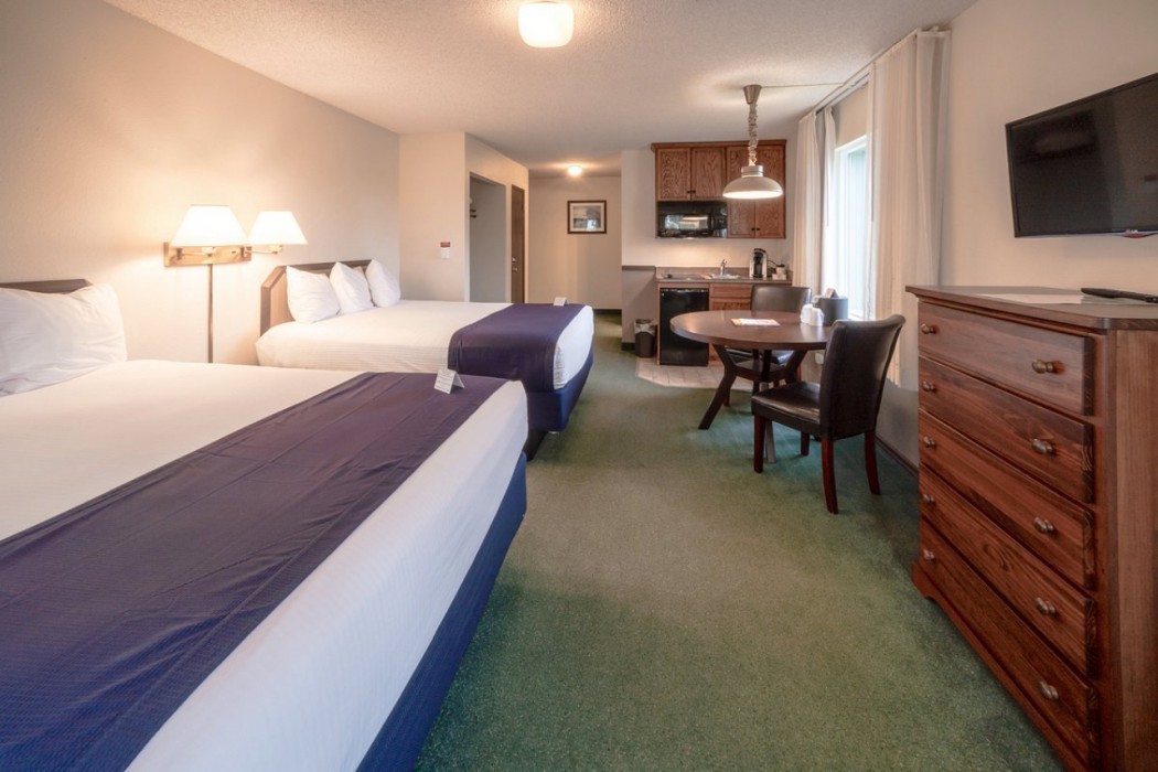 Chateau Westport Resort 20/63