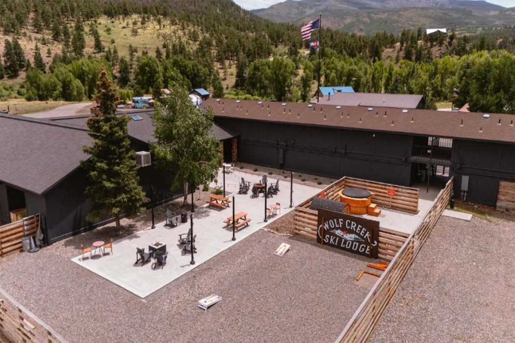 Wolf Creek Lodge, BW Signature Collection 2/71