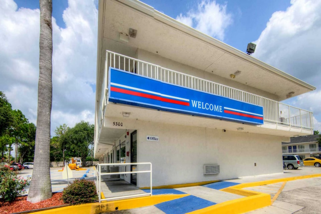 Motel6 Orlando, FL - Winter Park photo1