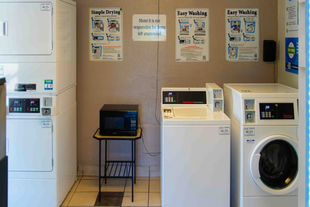 Motel6 Lantana/West Palm Beach, FL 30/60