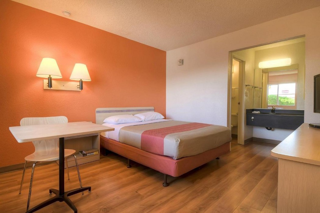 Motel6 Las Vegas, NV - Boulder Highway 5/10