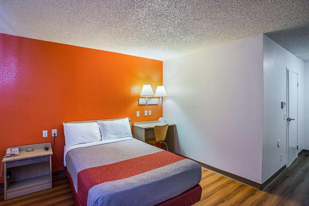 Motel6 Tucson, AZ - North 19/53