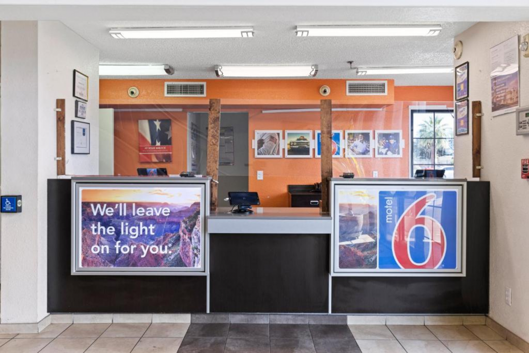 Motel6 Tucson, AZ - North 10/53