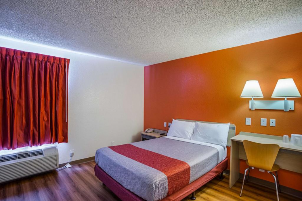 Motel6 Tucson, AZ - North 17/53