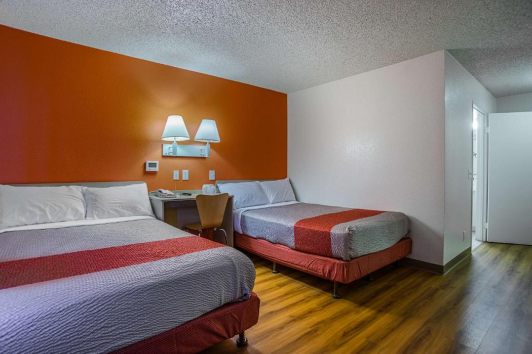 Motel6 Tucson, AZ - North 14/53