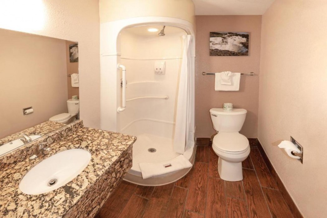Econo Lodge Inn & Suites Yuma 11/47