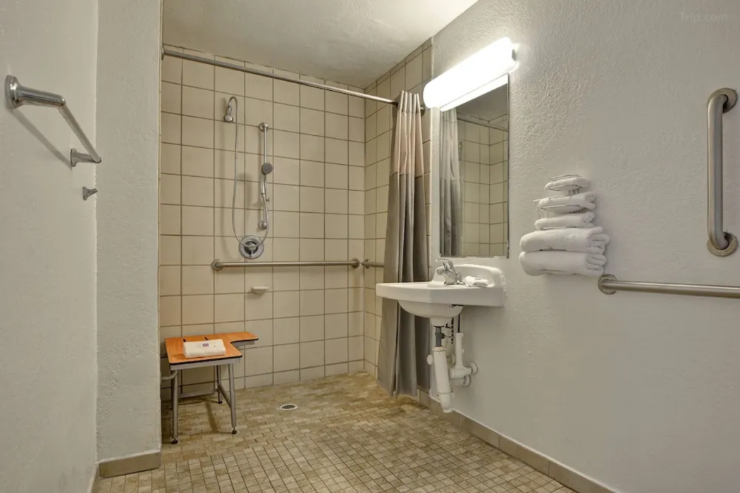 Motel6 Dania Beach, FL 18/59