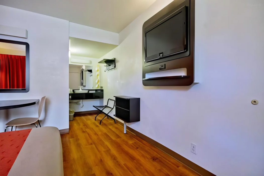 Motel6 Dania Beach, FL 16/59