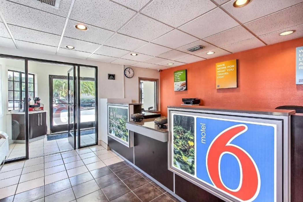 Motel6 Fremont, CA – North 8/58