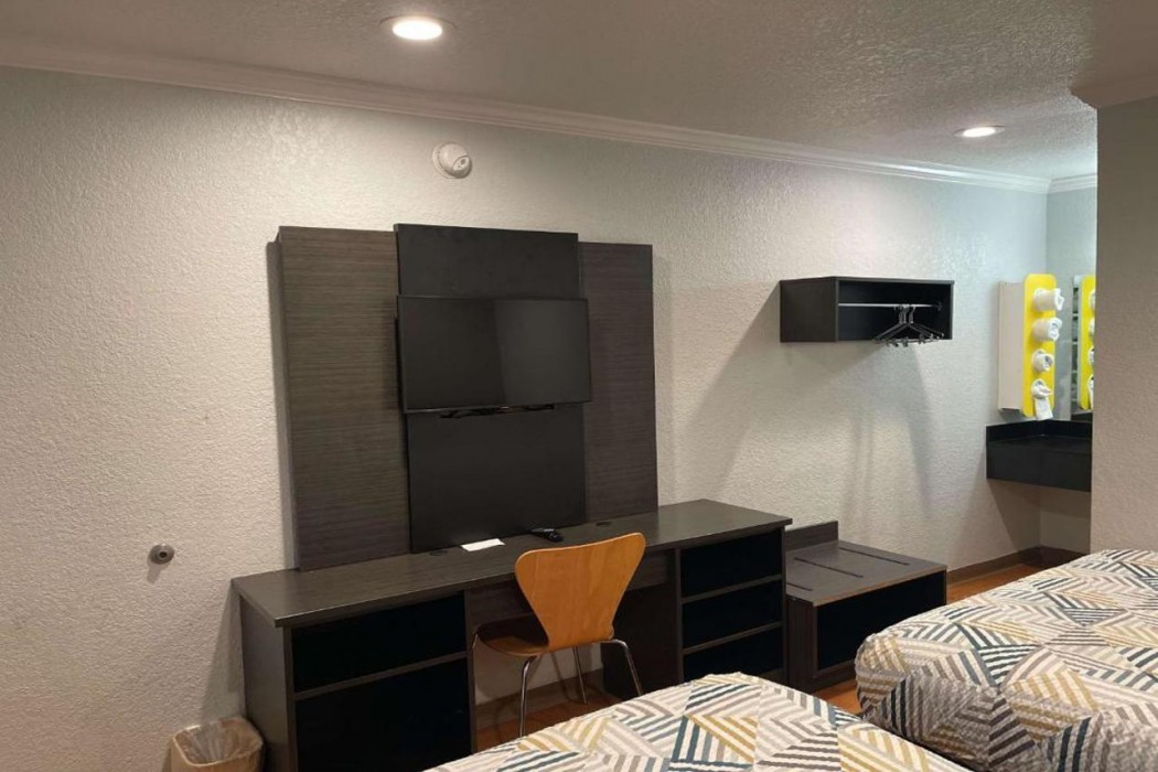 Motel6 Sacramento, CA - Downtown 14/60