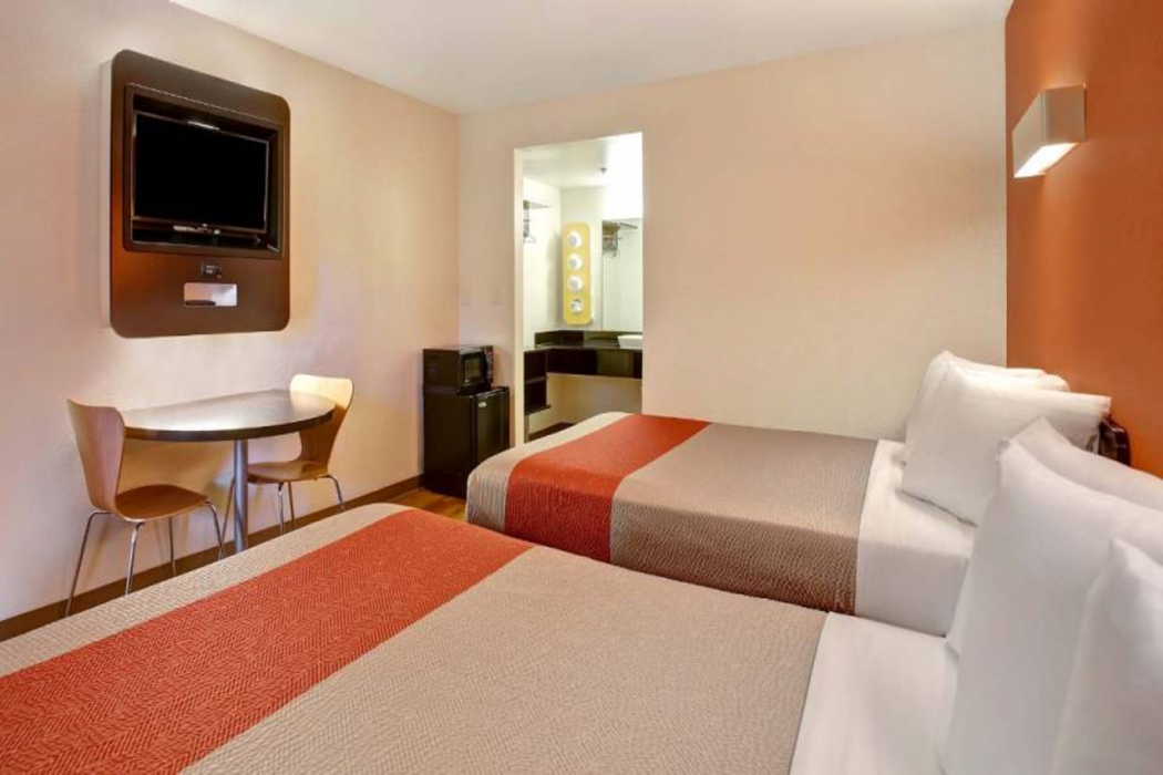 Motel6 Sunnyvale, CA - North 13/60