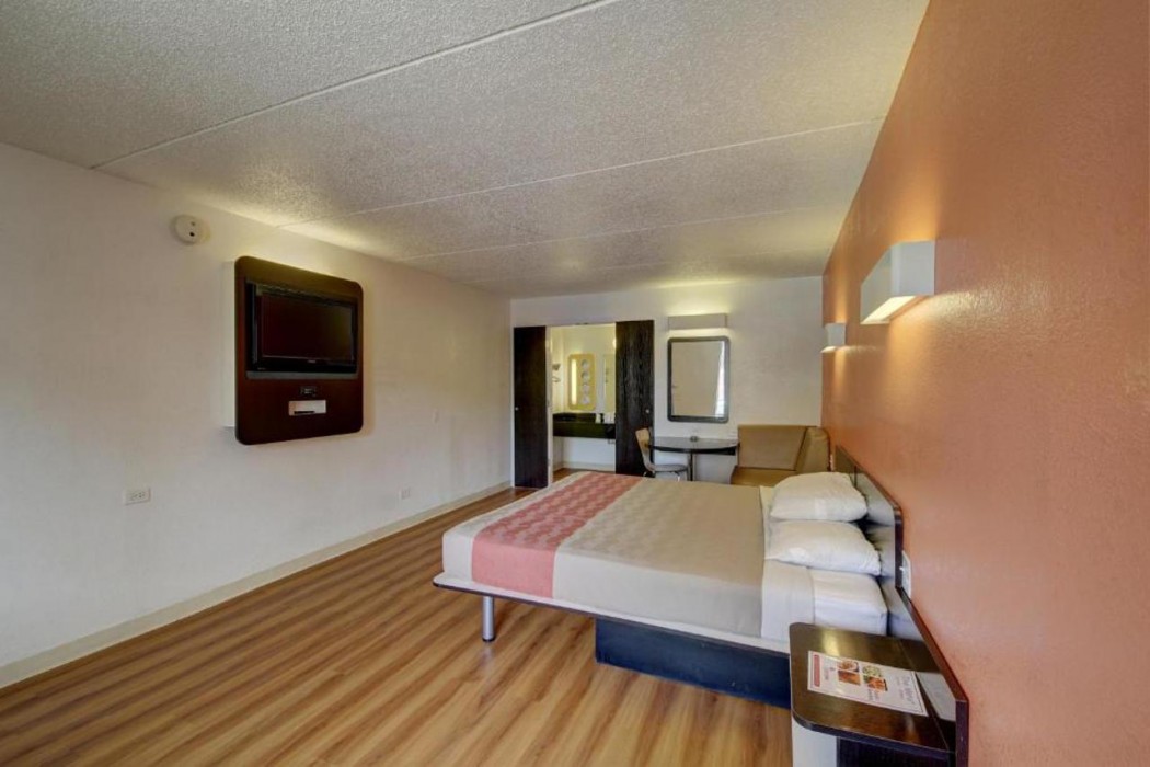 Motel6 San Antonio, TX - West SeaWorld 17/43