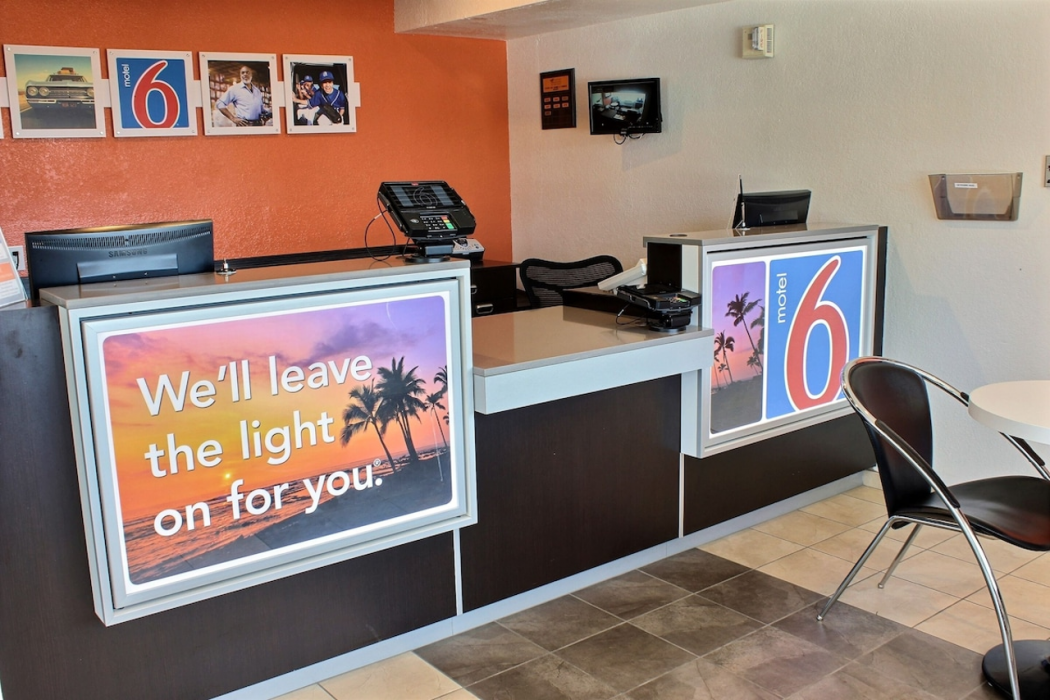 Motel6 Coalinga, CA - East 11/45