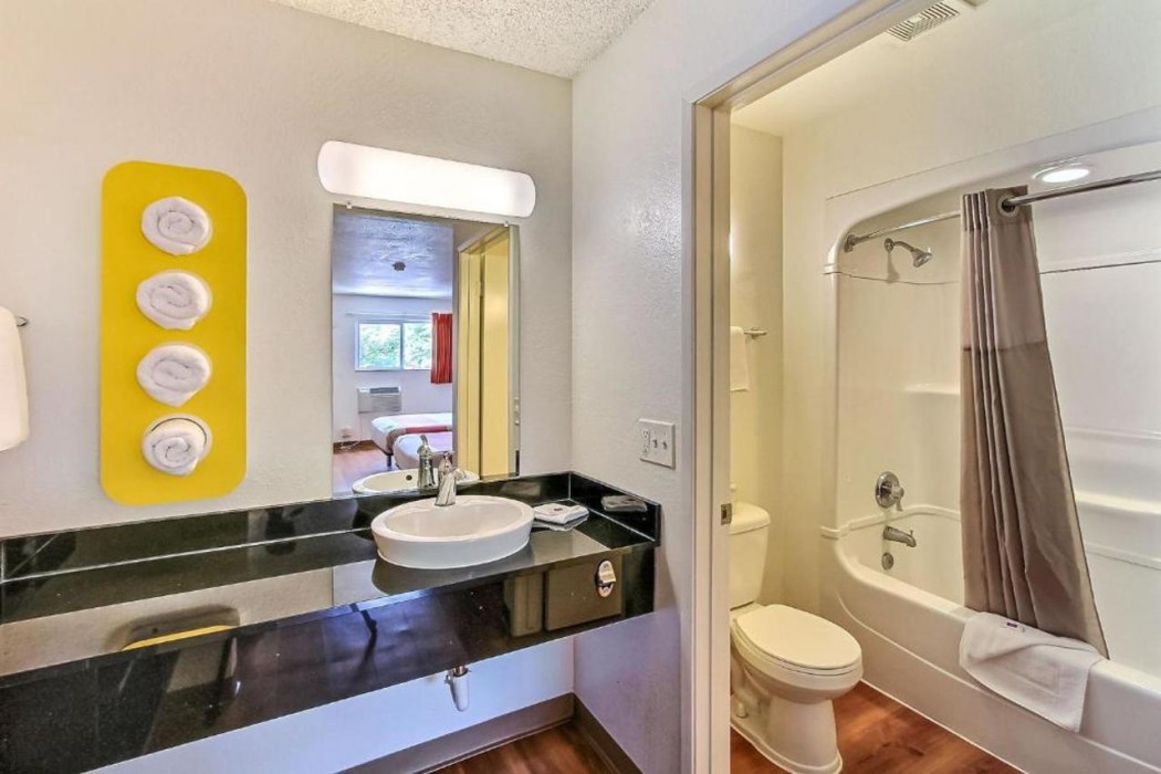 Motel6 San Jose, CA - Airport 14/54