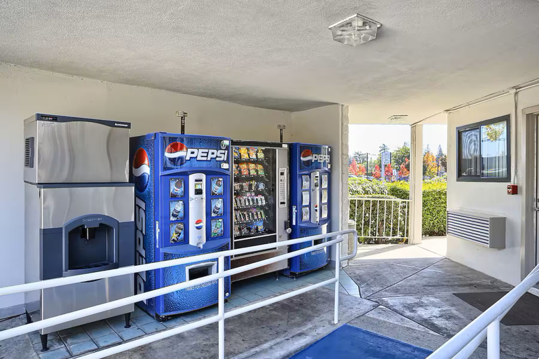 Super 8 by Wyndham Walnut Creek 20/35