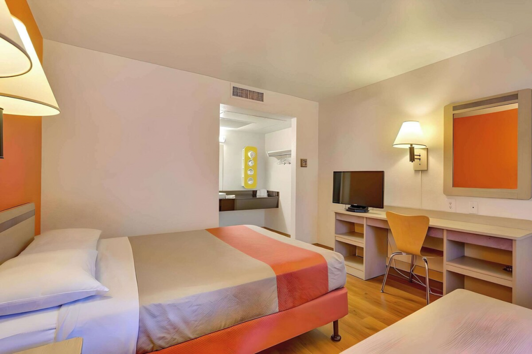 Motel6 Santa Rosa - South 8/17