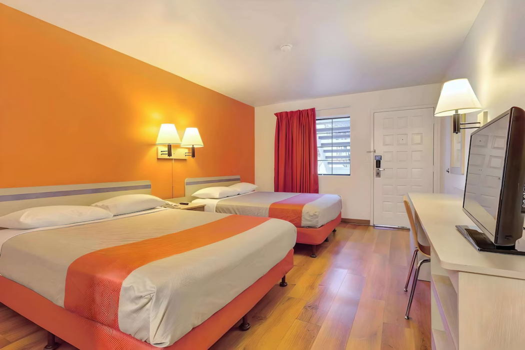 Motel6 Santa Rosa - South 7/17