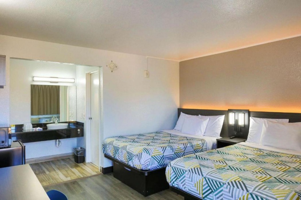 Motel6 Sacramento, CA - Central 12/43