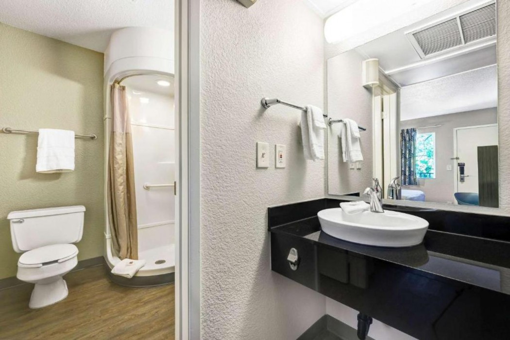Motel6 Issaquah, WA - Seattle - East 18/43