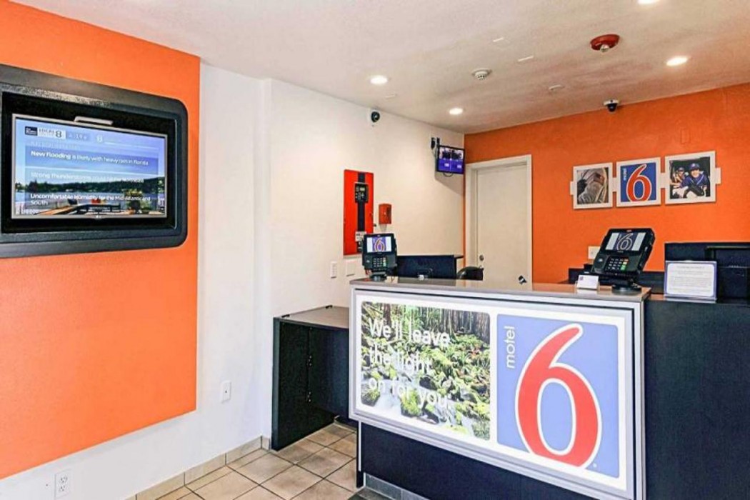 Motel6 Chico, CA 10/39