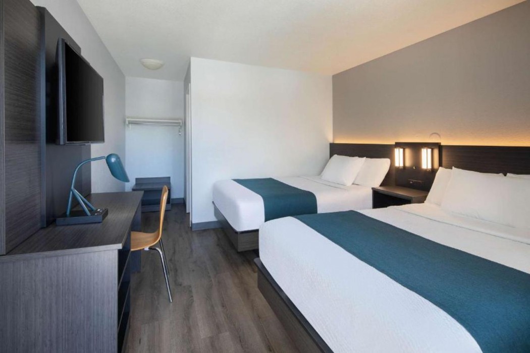 Motel6 Woodland, CA - Sacramento Airport 12/38