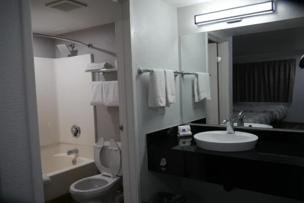 Motel6 Tacoma, WA - South 13/46