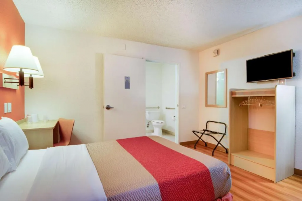 Motel6 Tacoma, WA - Fife 12/39