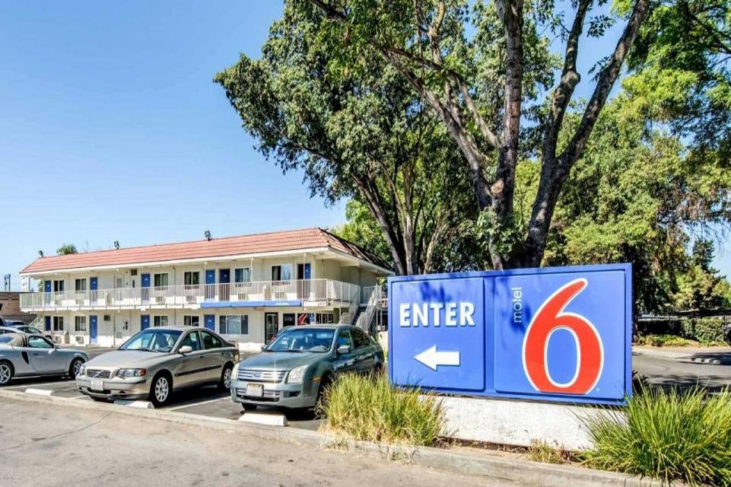 Motel6 Stockton, CA - North in STOCKTON - CA