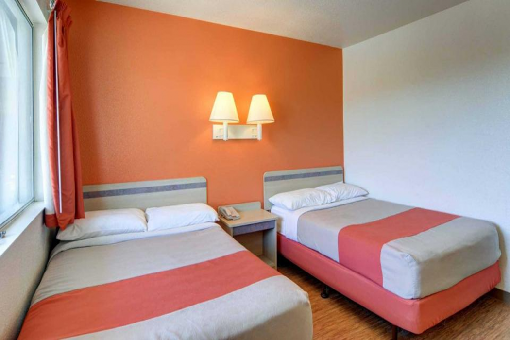 Motel6 Casper, WY 16/63