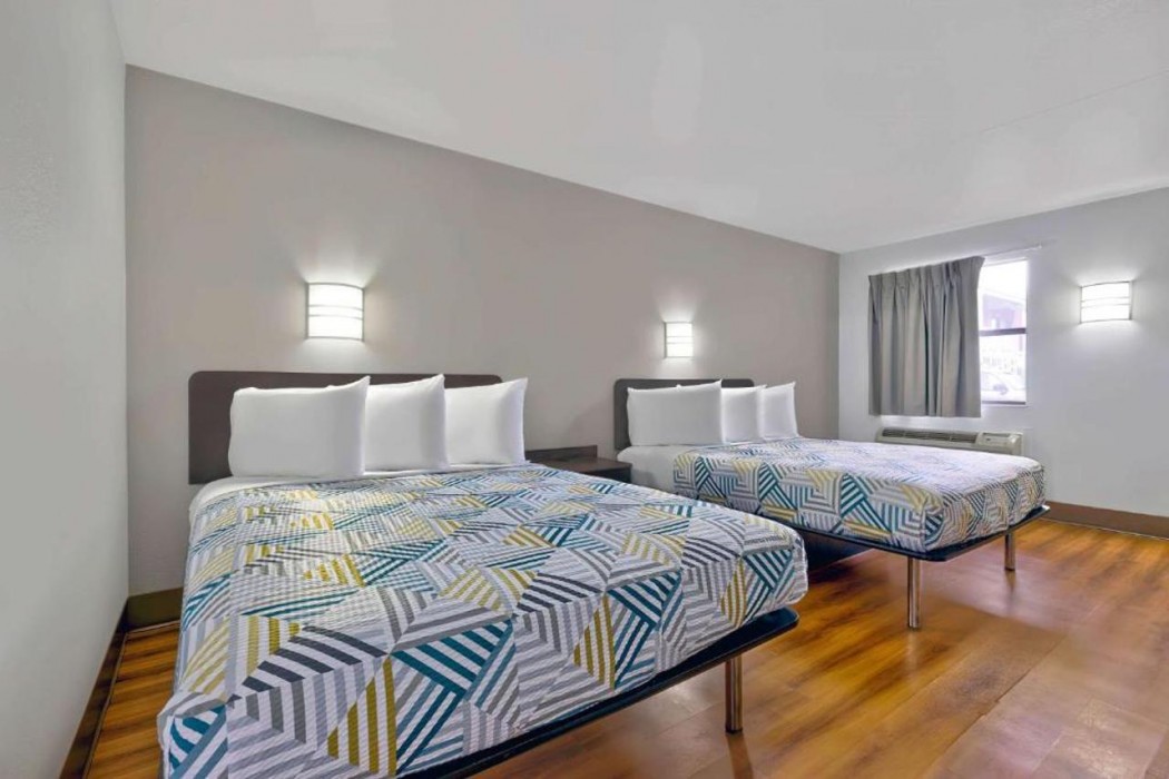 Motel6 Plano, TX - Plano Northeast 11/42