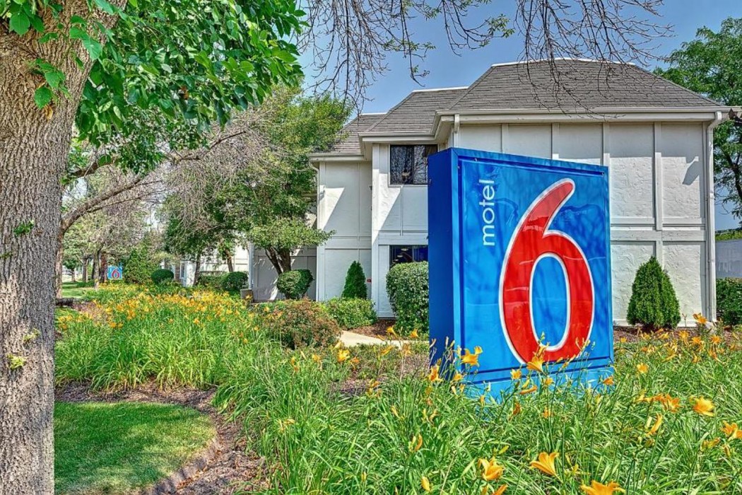 Motel6 Glenview, IL - Chicago North in GLENVIEW - IL