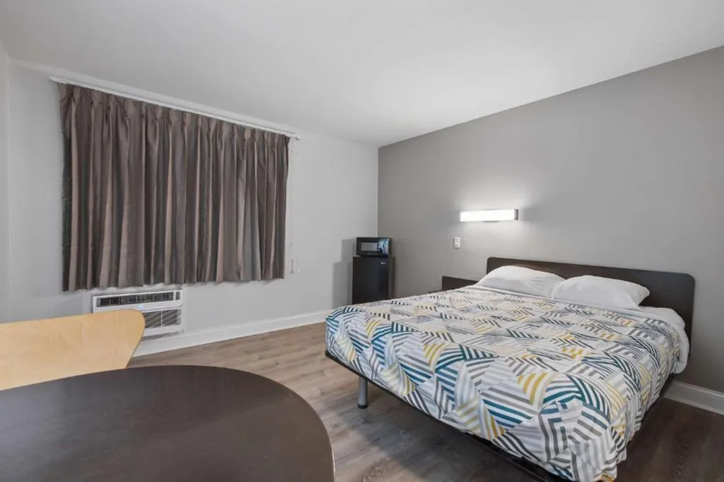 Motel6 Normal, IL - Bloomington Area 12/39