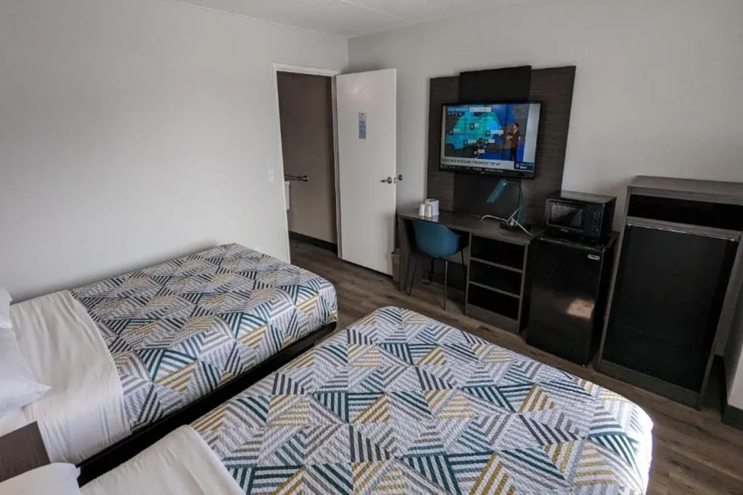 Motel6 Leominster, MA 11/43
