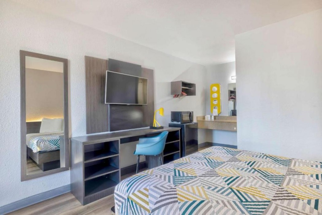 Motel6 Hammond, IN - Chicago Area 13/59