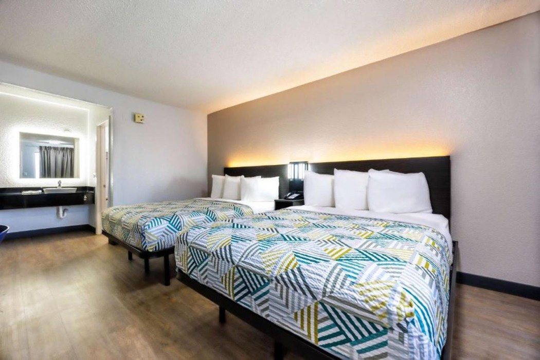 Motel6 Fort Worth, TX - East 15/45