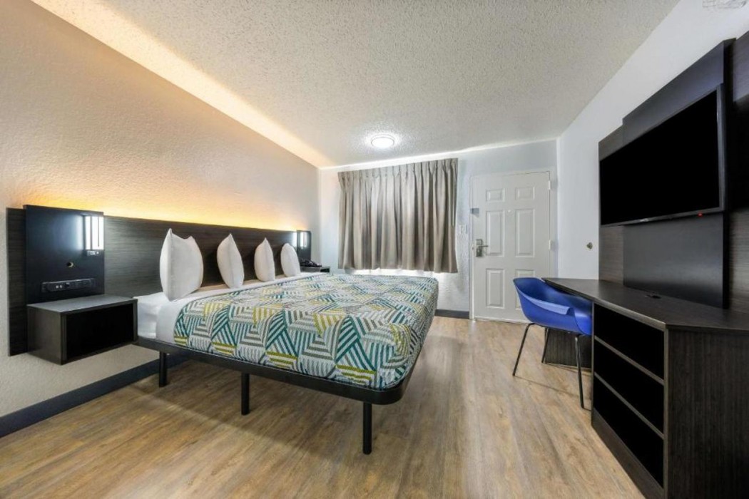 Motel6 Fort Worth, TX - East 16/45