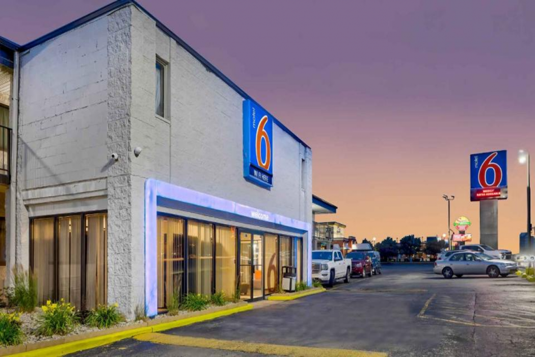 Motel6 Villa Park, IL - Chicago West in Villa Park - IL