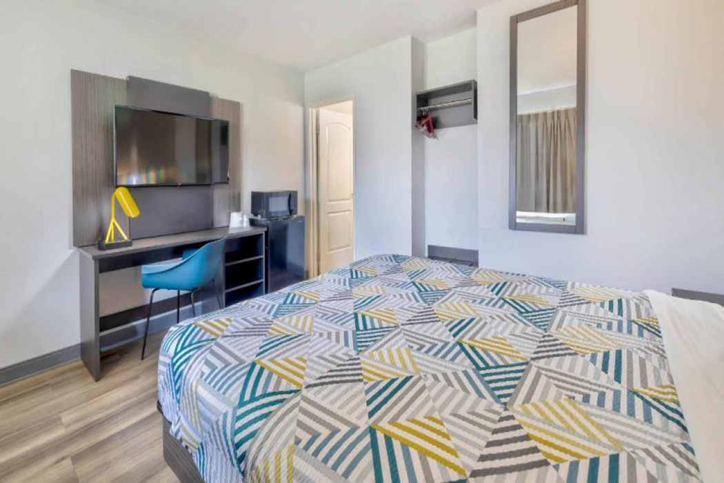 Motel6 Villa Park, IL - Chicago West 19/65