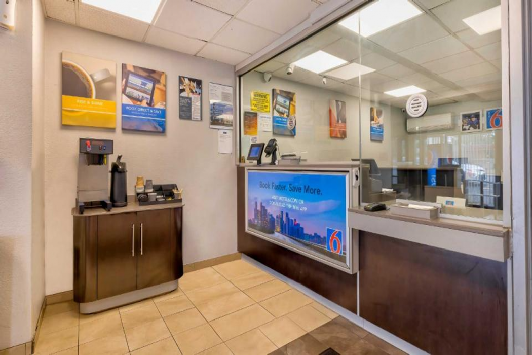 Motel6 Villa Park, IL - Chicago West in Villa Park - IL