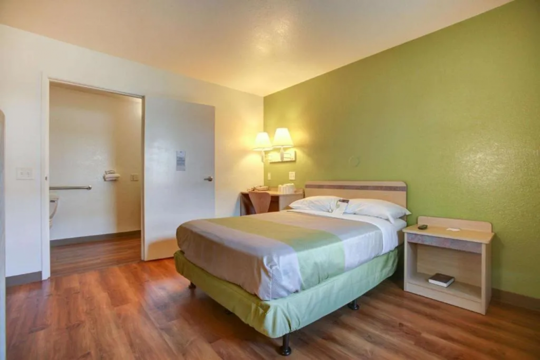 Motel6 Elkton, MD 14/55