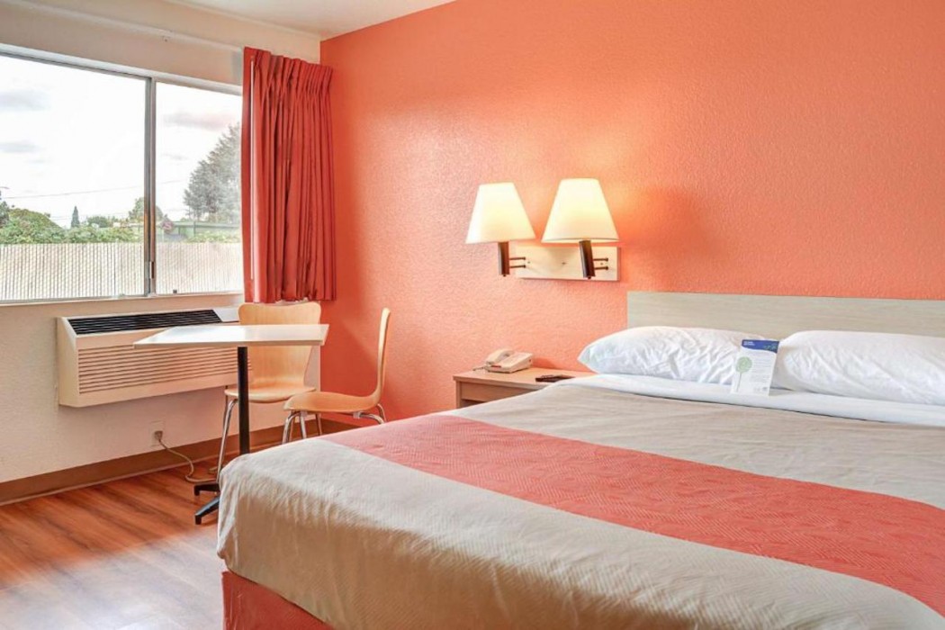 Motel6 Portland, OR - Central 16/47
