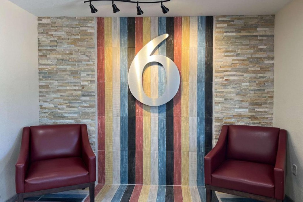 Lobby at Motel6 Hattiesburg, MS, HATTIESBURG - MS
