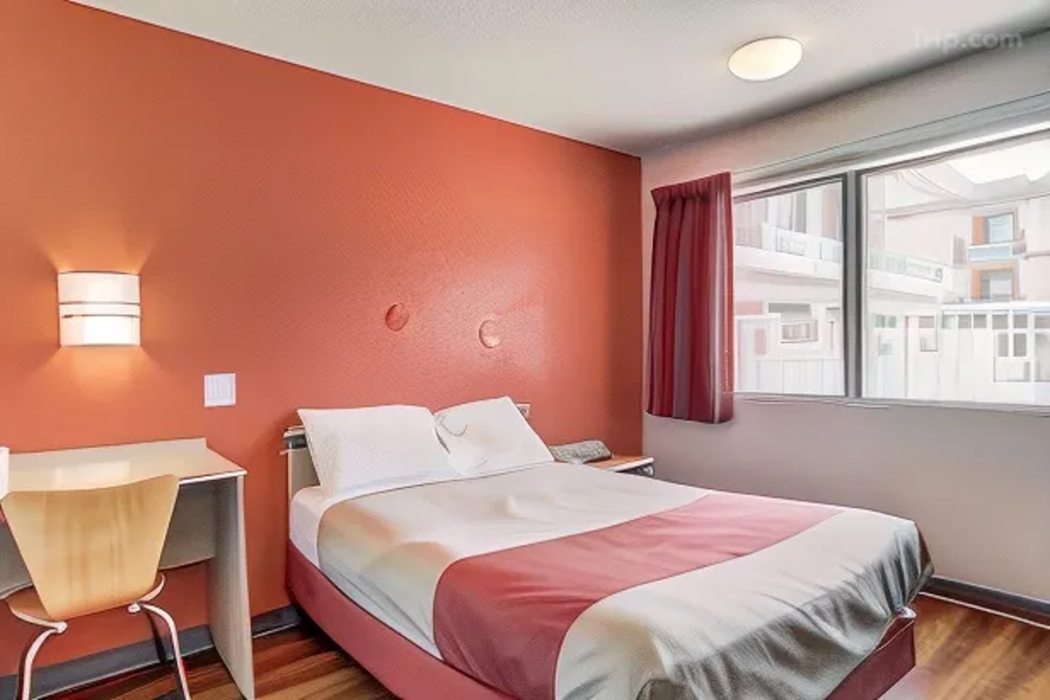 Motel6 Medford, OR 13/40