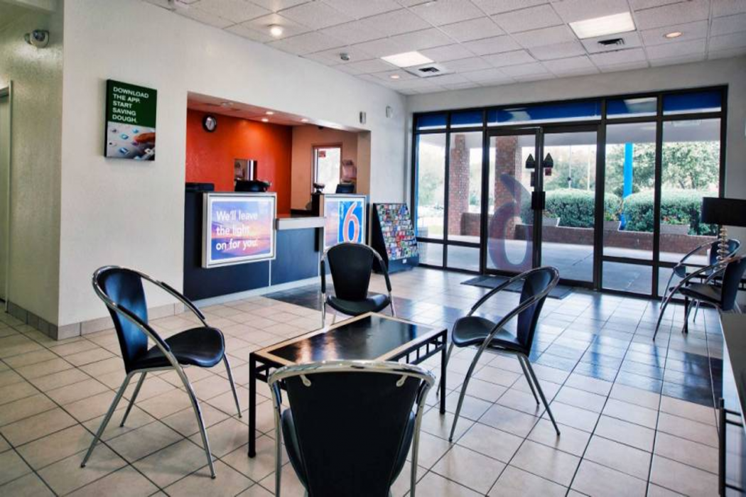 Motel6 Tallahassee, FL - Downtown 7/59